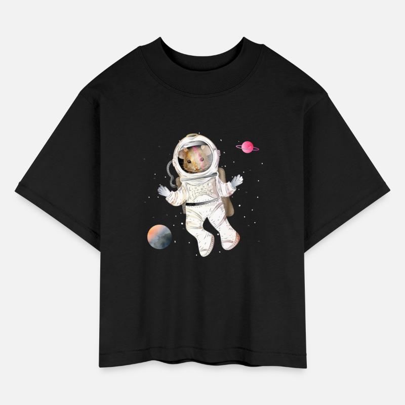 Astronaut mouse in space with planets
