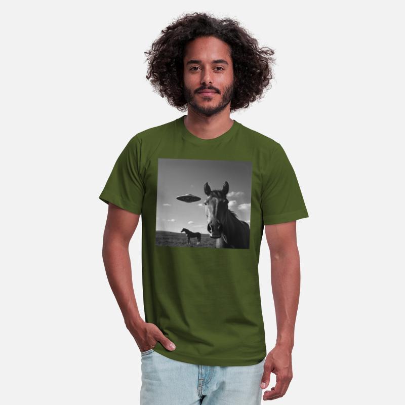 Horse Selfie with UFO Weird 50s Photo 2