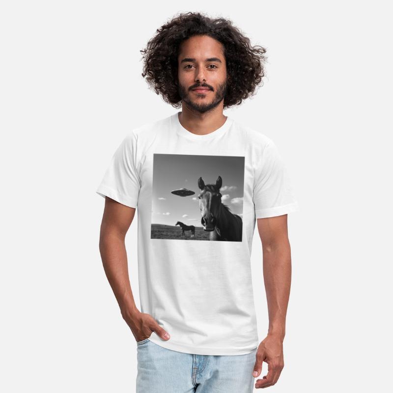 Horse Selfie with UFO Weird 50s Photo 2