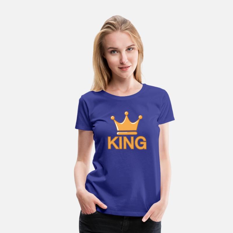 king logo with crown